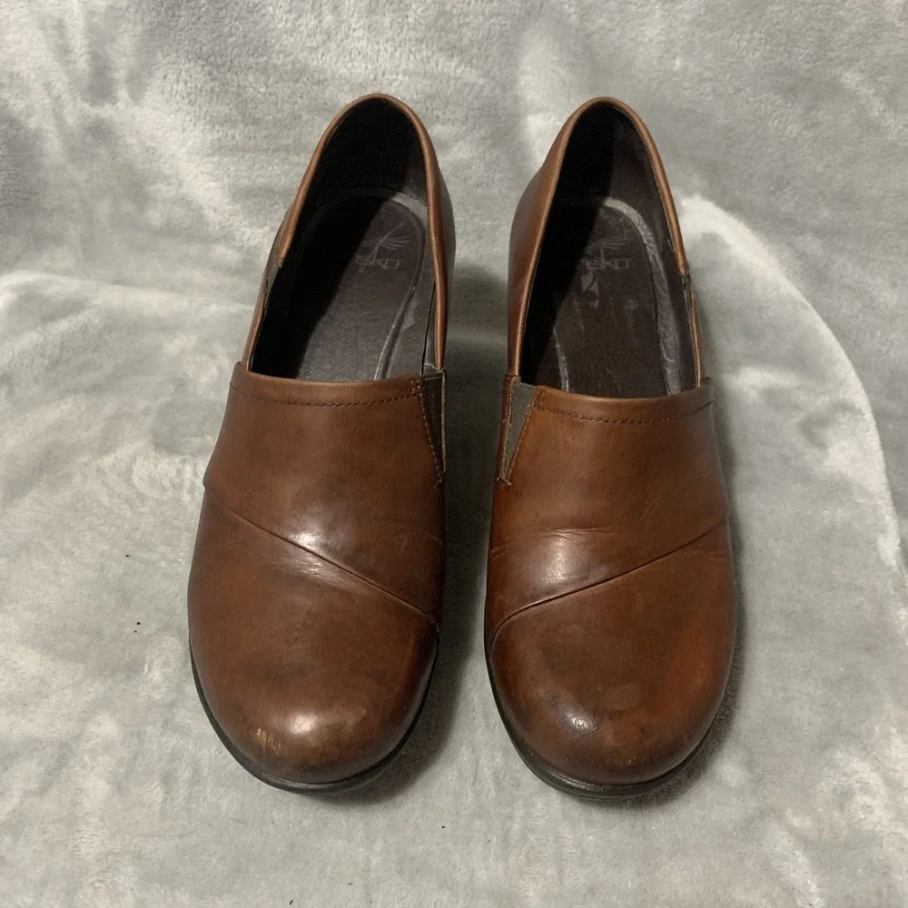 Dansko Women's Rosaline Brown Leather Slip-On Wedge Shoes Comfort Heels‎ Classic